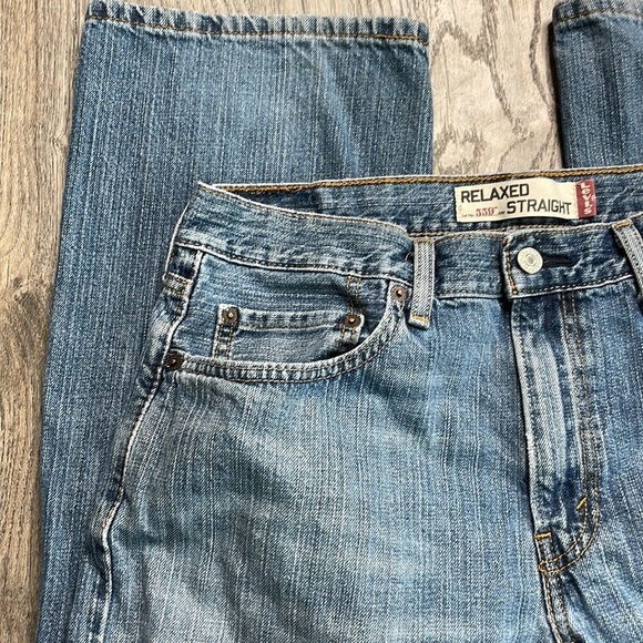 Levi’s Mens 559 Relaxed Straight Leg Jeans, size 35x36 - Picture 3 of 10